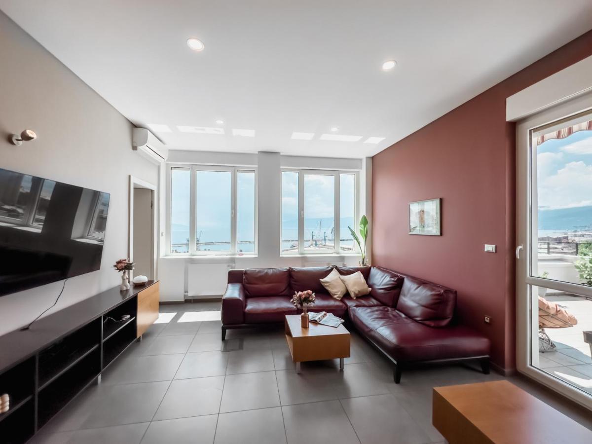 105M2 Penthouse Sea View Rijeka With Free Garage Parking Apartment Exterior photo